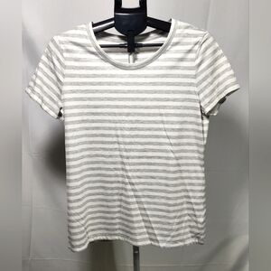 ⚡️🛍 4/$20 🛍 Mossimo Supply Co. Women's Gray and White T-Shirt-Size XL